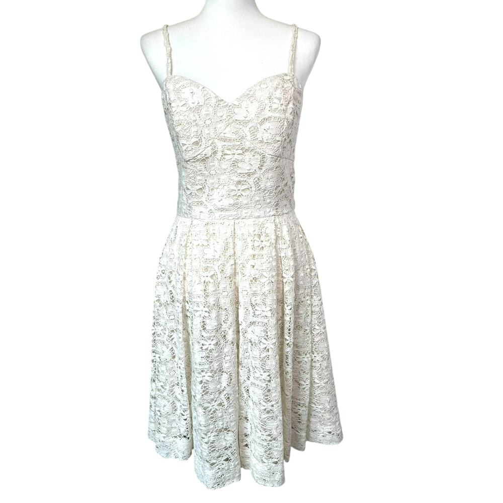 MELISSA SWEET NEW Size 8 Sweetheart Ivory Floral Lace Knee Length Boned Dress